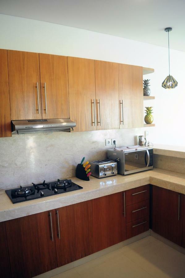 Pineapple Villa Sanur Luaran gambar